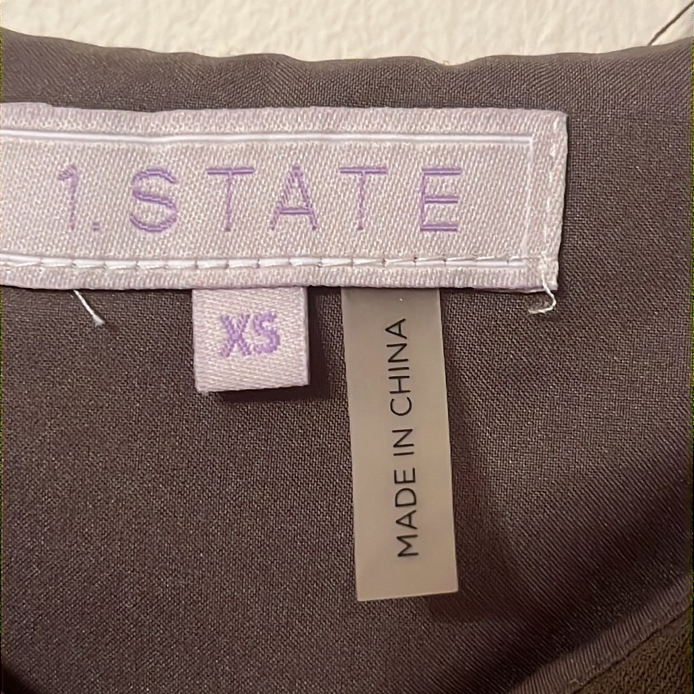 Spaghetti strap top - Picture 2 of 3